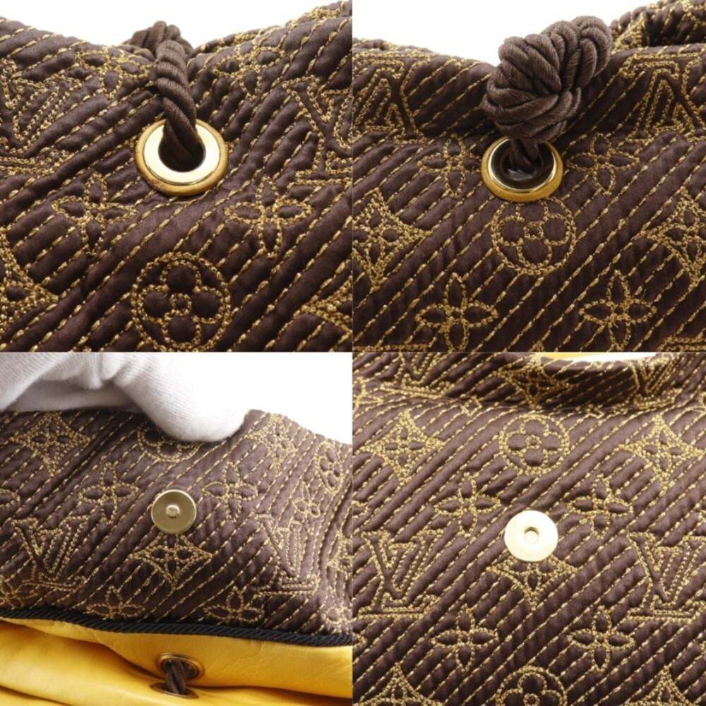 LOUIS VUITTON Brown Monogram Clutch Bag - Picture 15 of 16